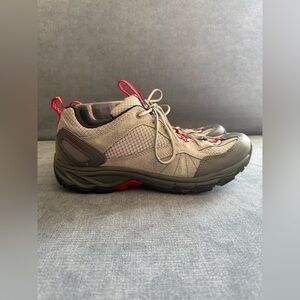 Merrell Falcon Women’s Performance Hiking Trail Shoes SZ 10 Lace Up Grey Red